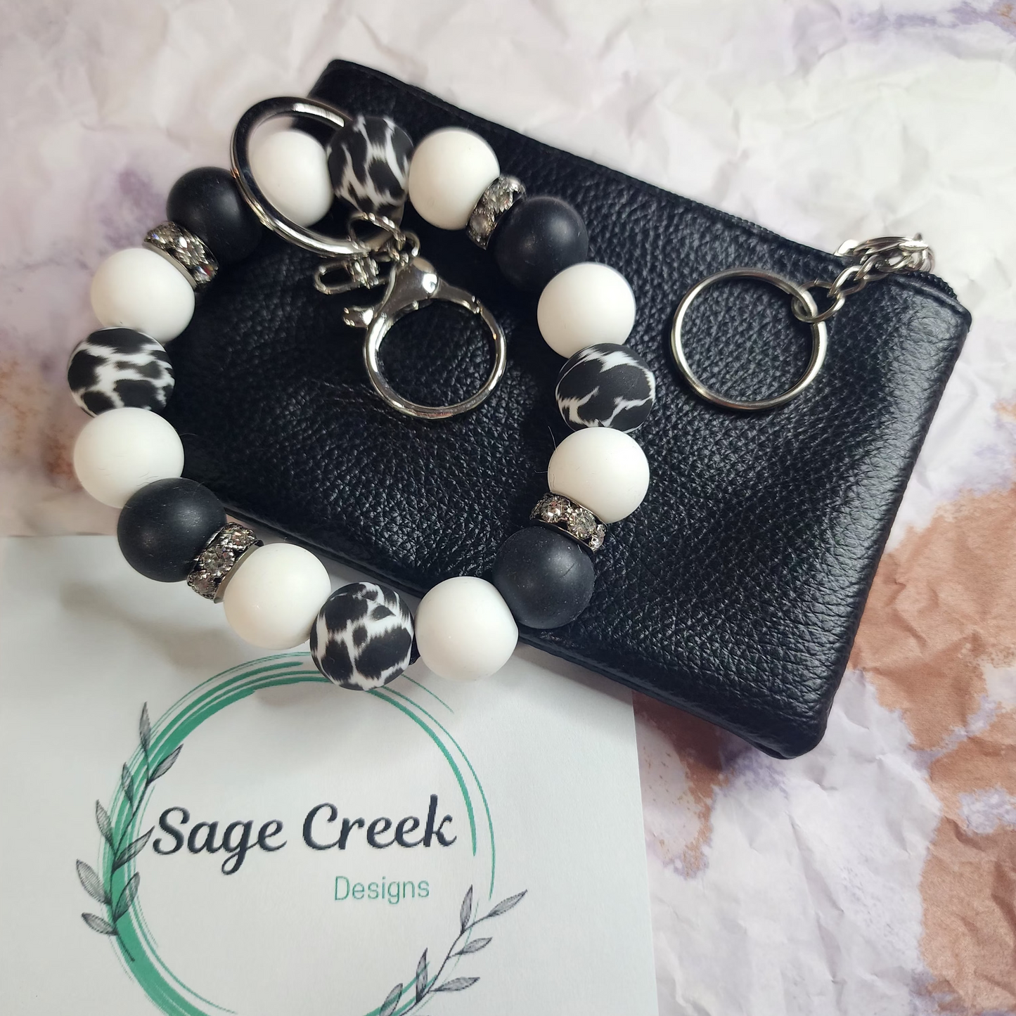 Change purse with wristlet